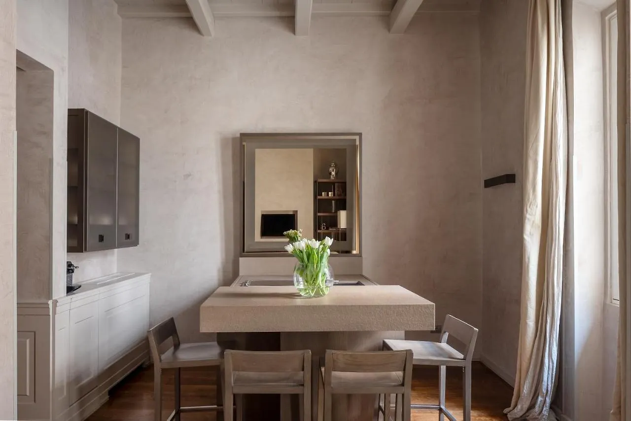 Ricasoli Firenze Luxury Apartments | Una Esperienze شقة فندقية